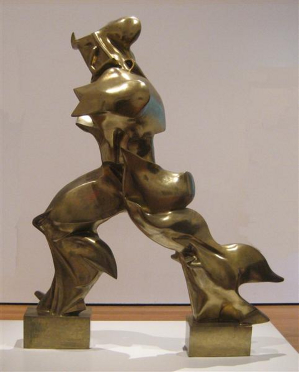 Skulpturer  Unique forms of continuity in space   Umberto Boccioni  1913  Wikiart  01