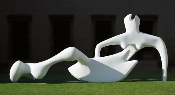 Skulptur Reclining figure   Henry Moore  1951  Wikiart  01