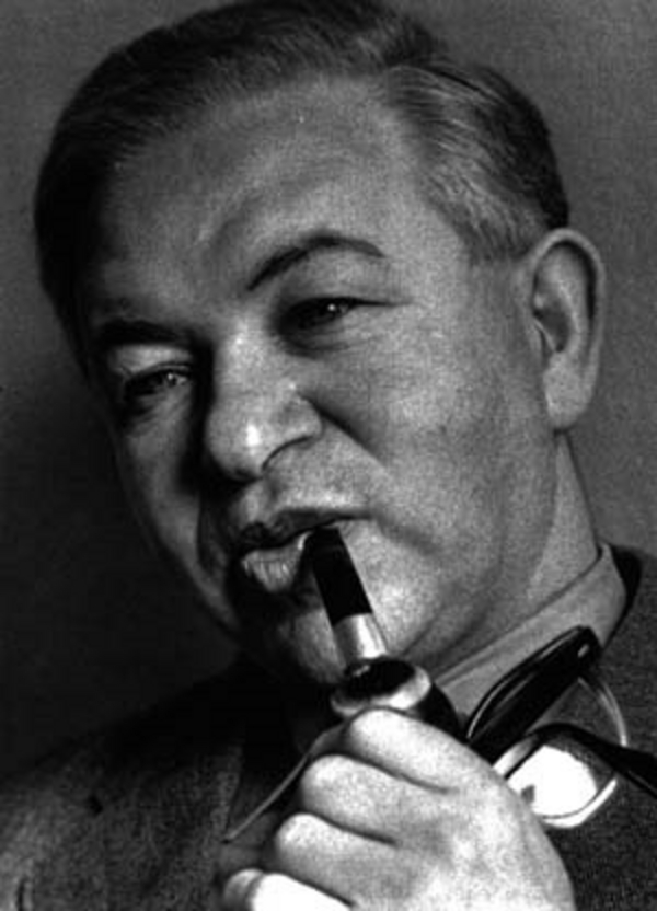Arne Jacobsen fotografi  wikimedia commons